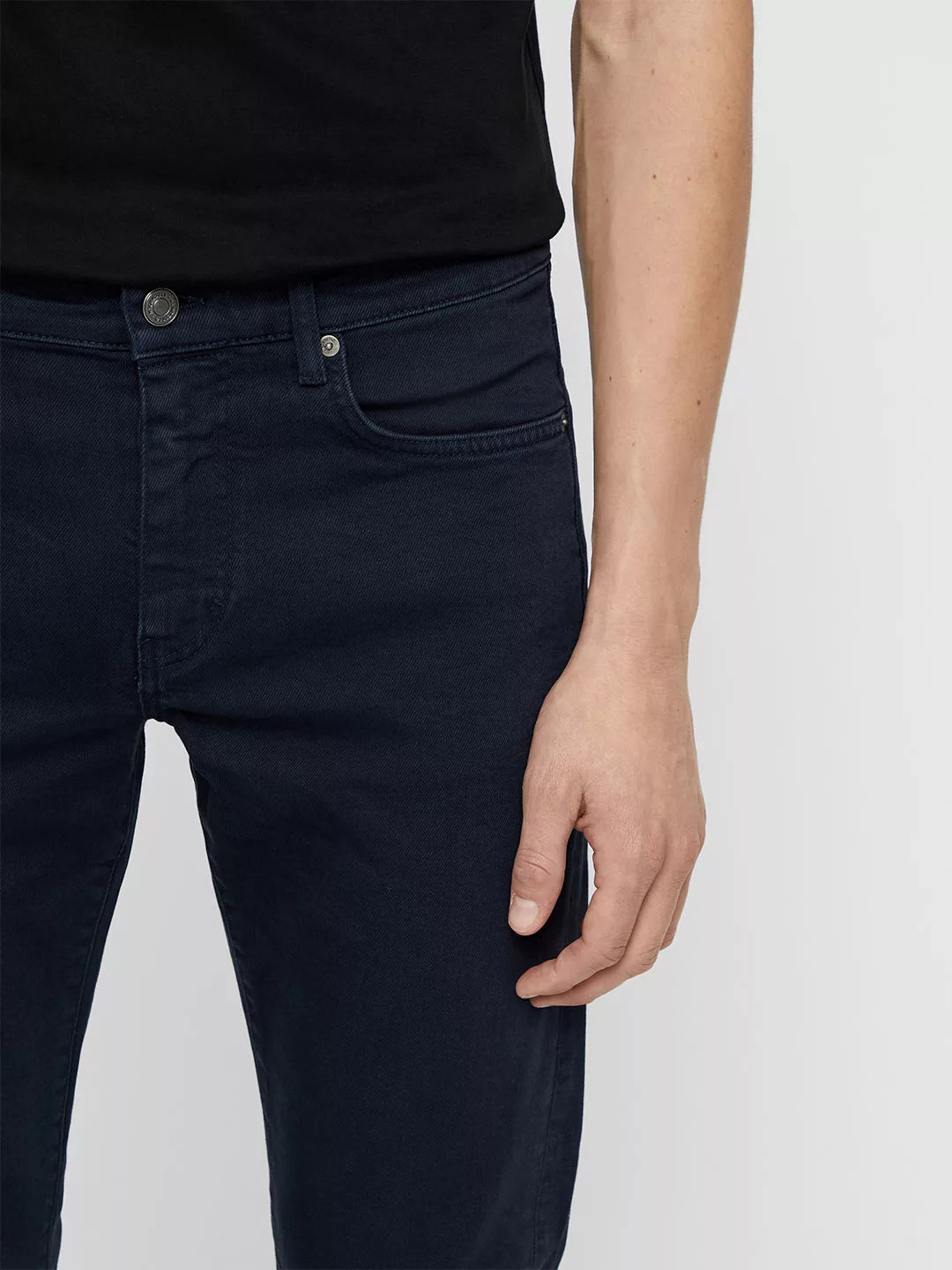 Jay Solid Stretch Jeans