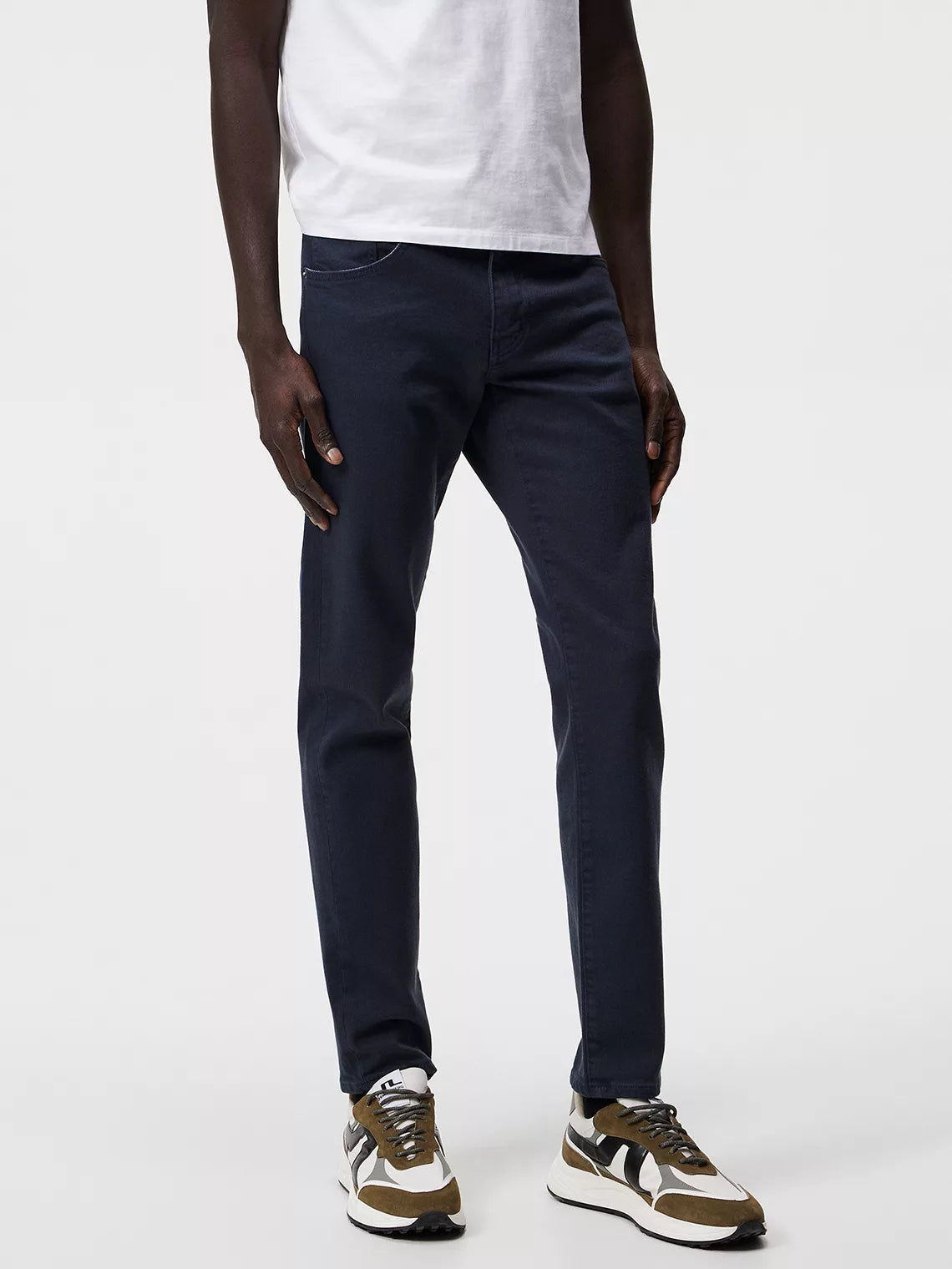 Jay Solid Stretch Jeans