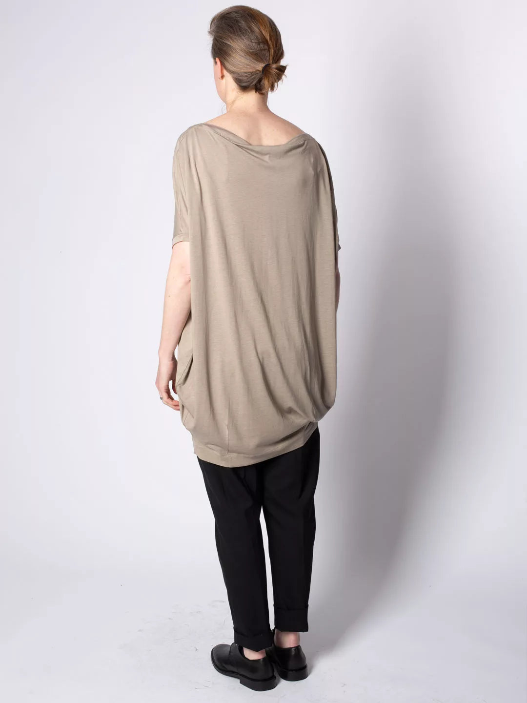 Derida Circle Top
