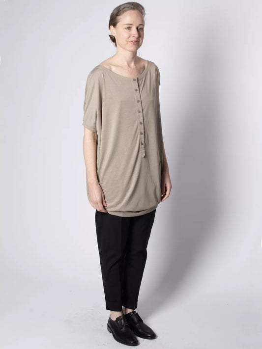 Derida Circle Top