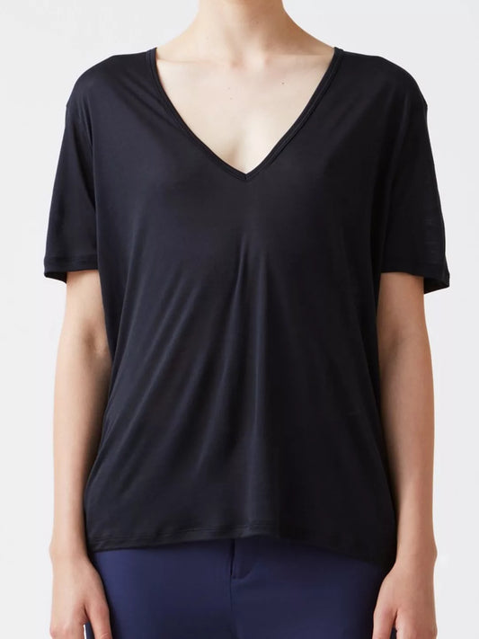V Tee - Black