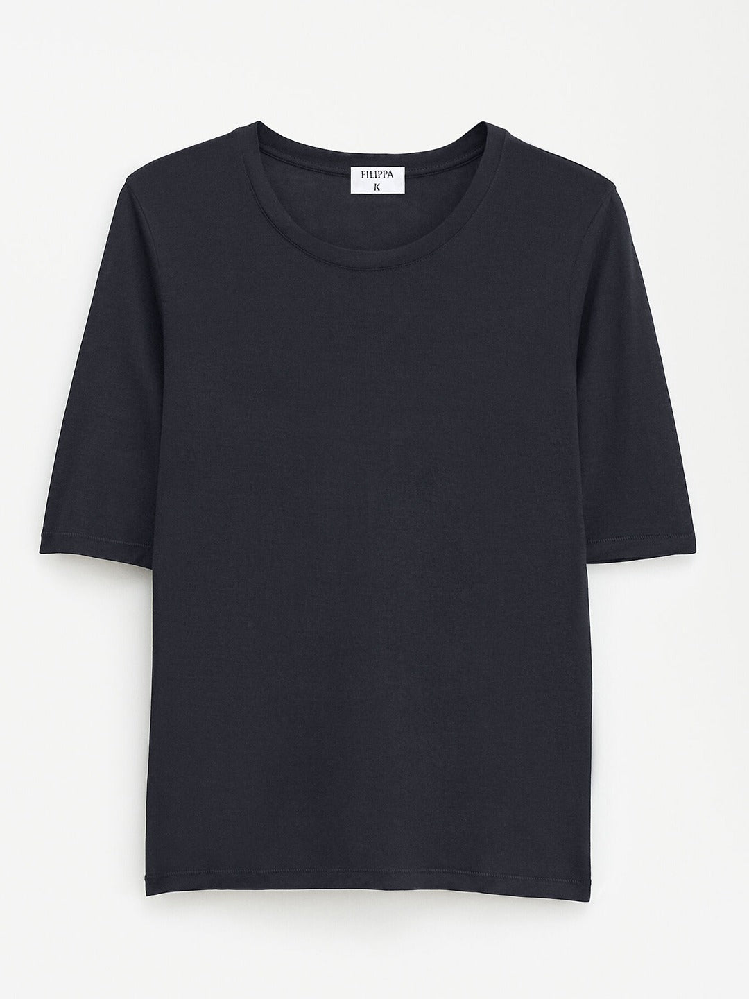 Elena Tee