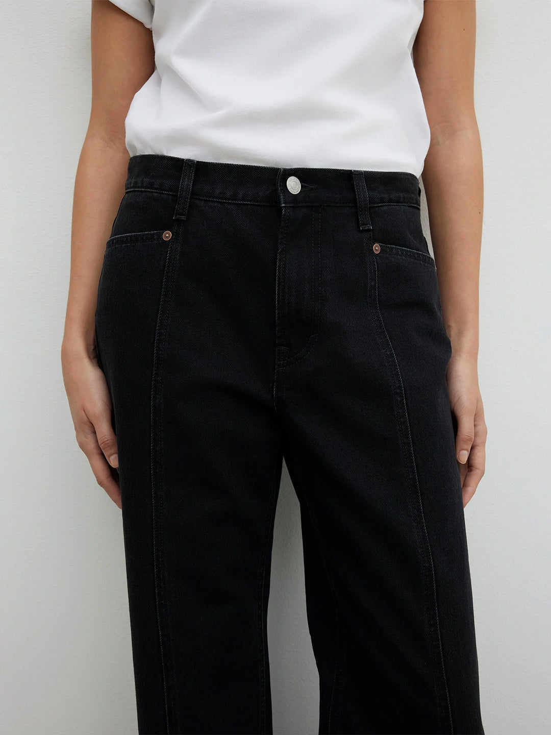 Loose Fit Denim