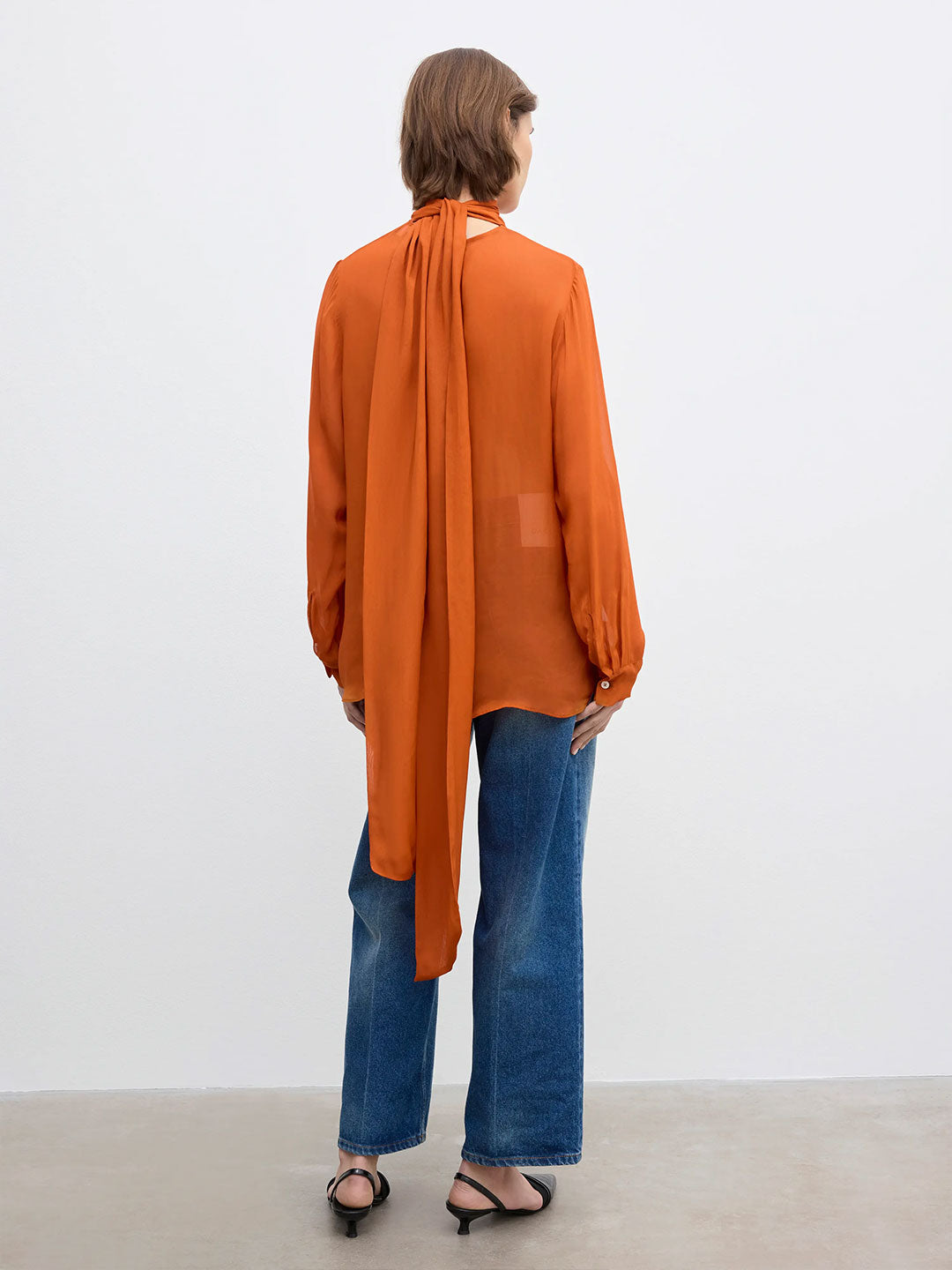 Scarf blouse
