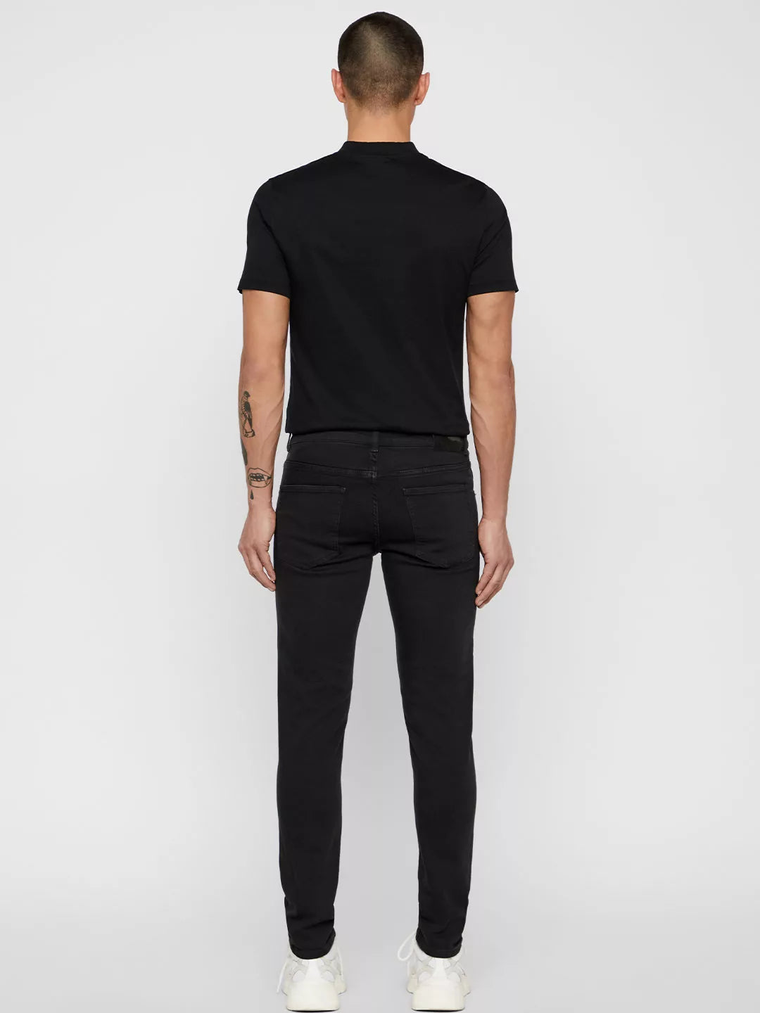 Jay Solid Stretch Jeans