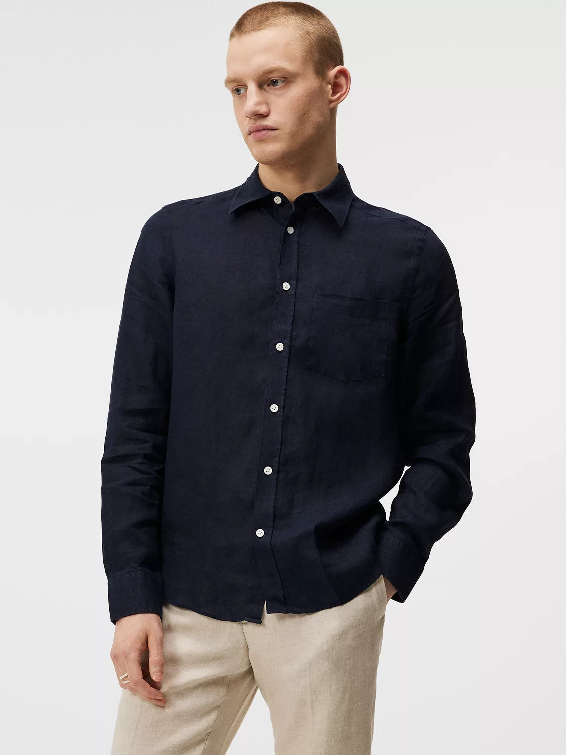 Clean Linen Slim Shirt
