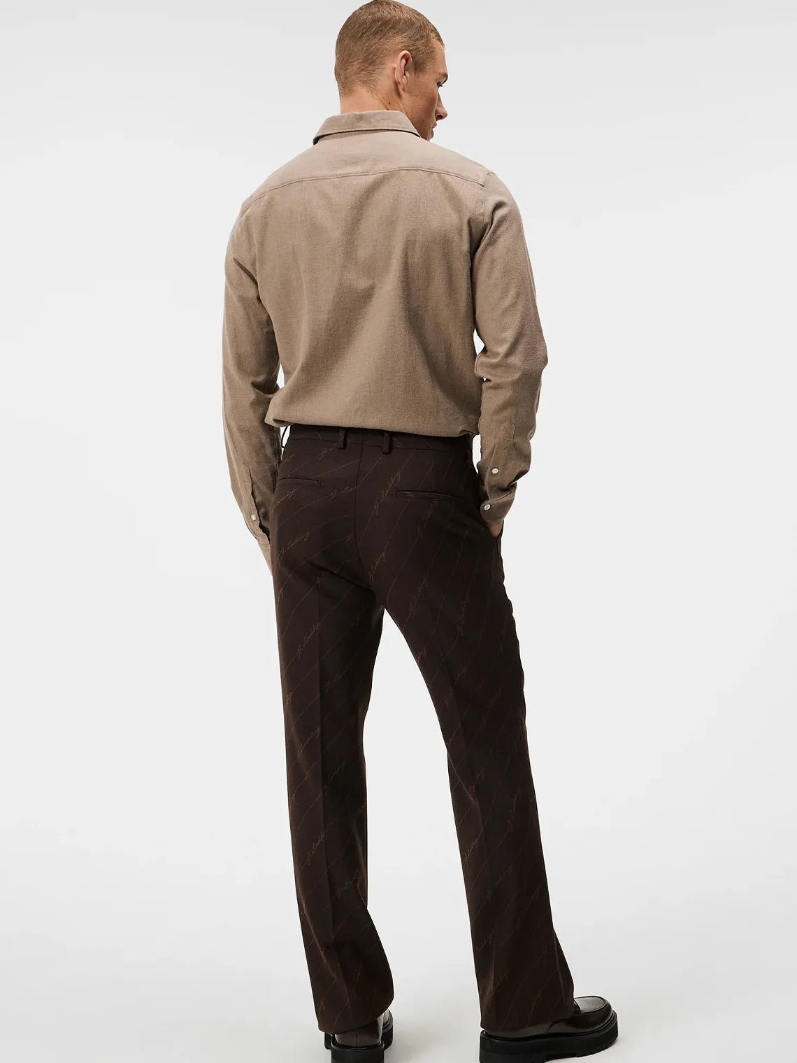 Light Flannel Slim Shirt