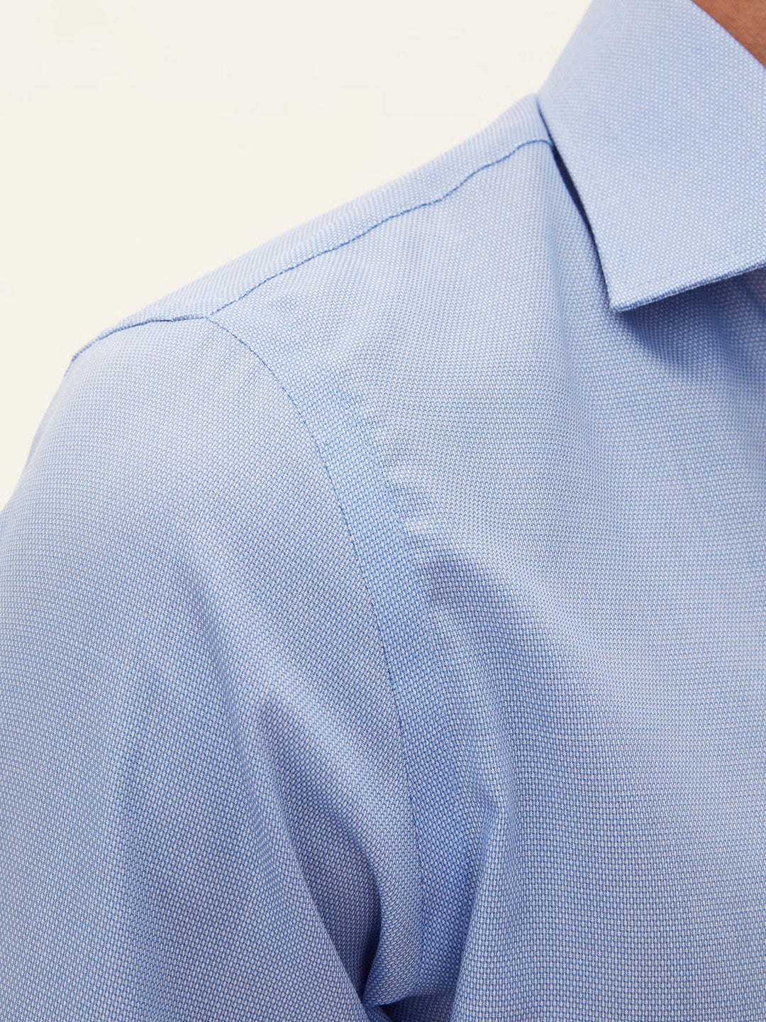 Slim Fit Cut Away Non Iron Dobby