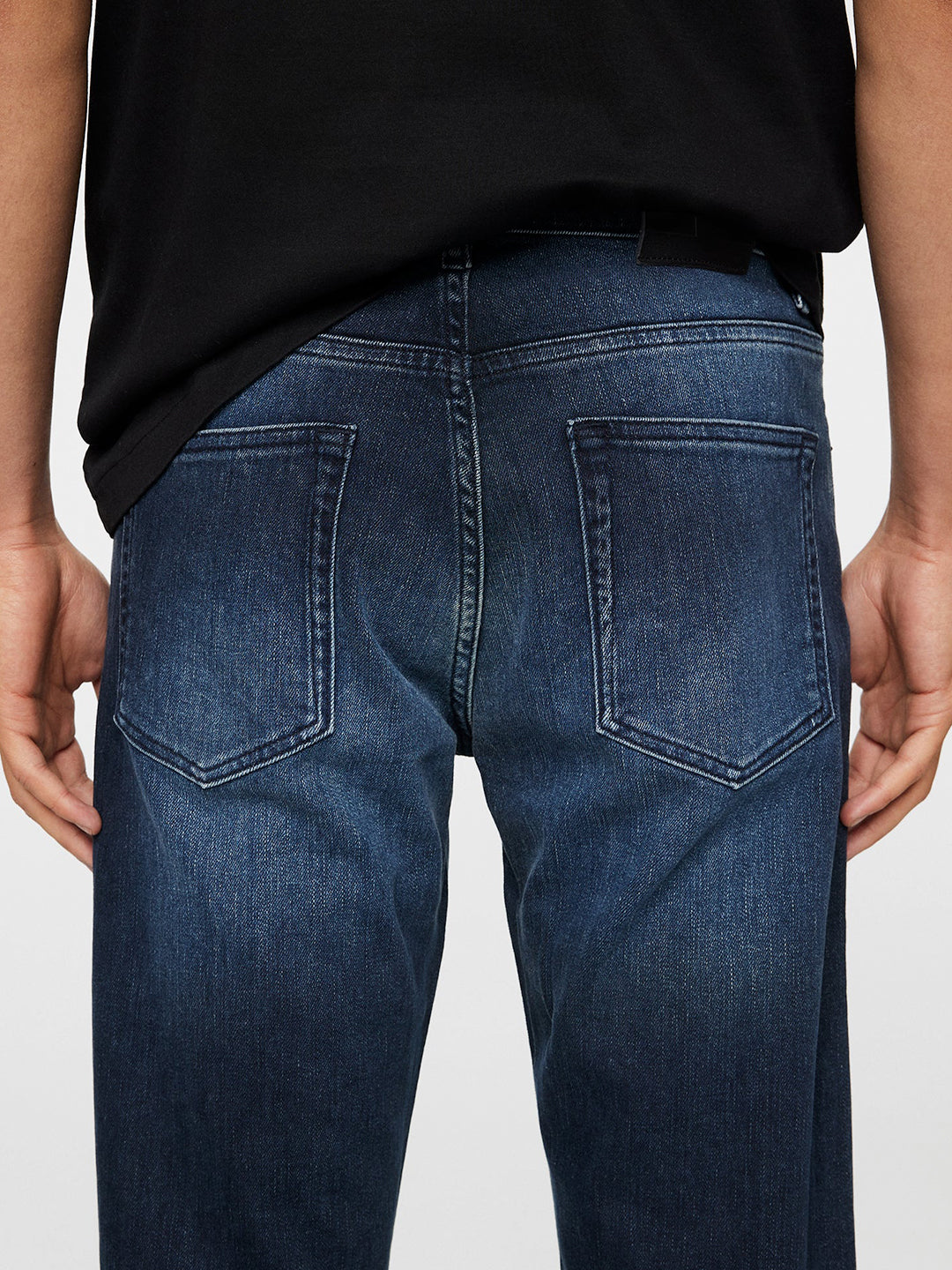 Jax BlueBlack Slim Jeans
