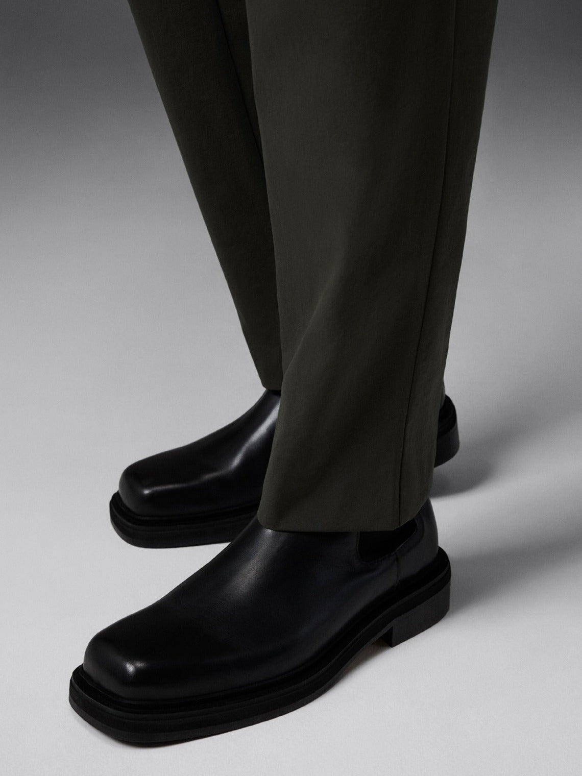Tron Square Toe Boot