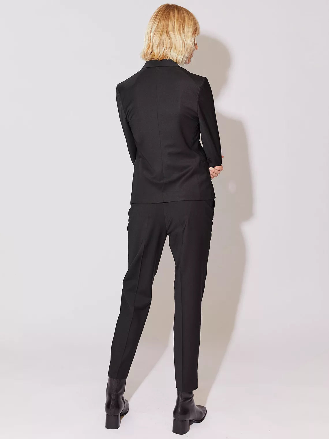 Jackie Cool Wool Blazer