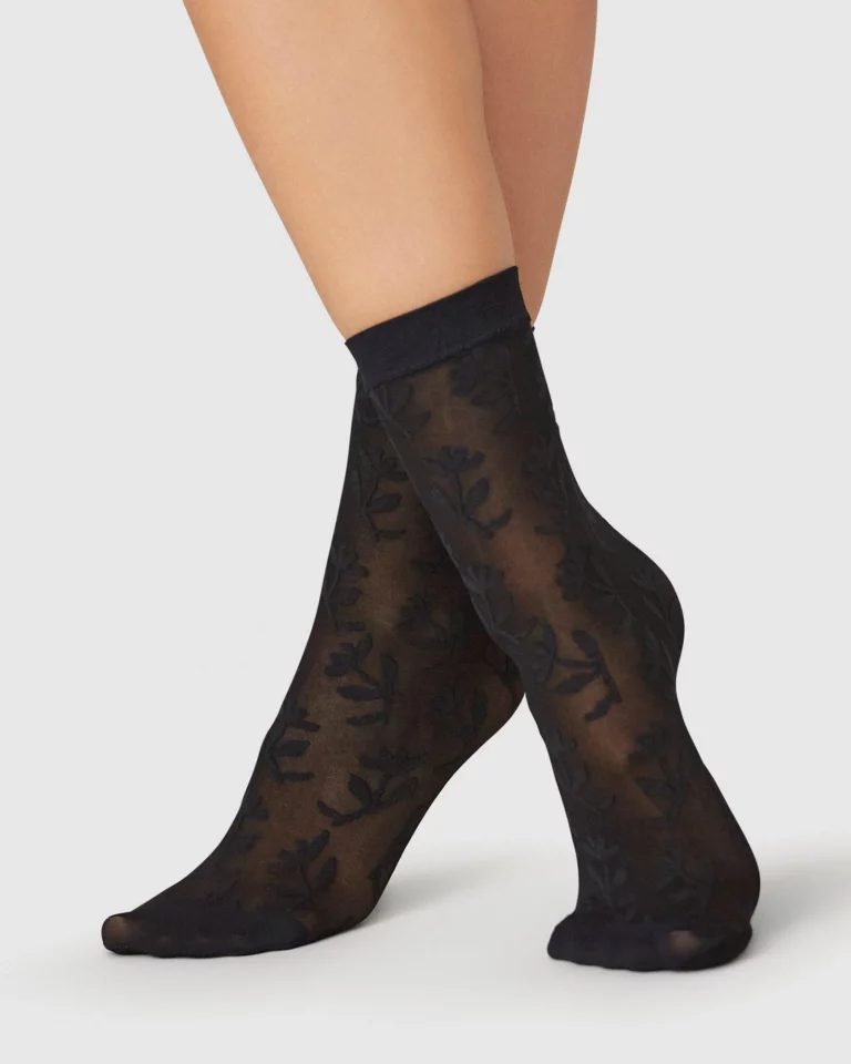 182032001-flora-flower-socks-black-swedish-stockings-3_x2400