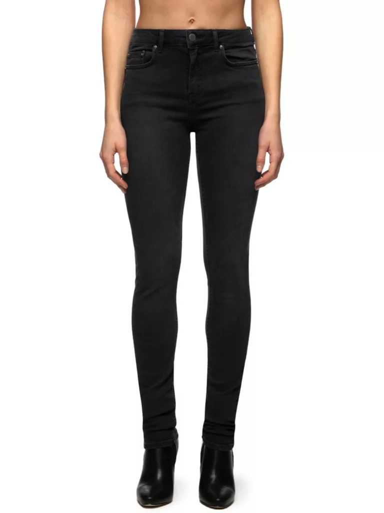 A0137-Jeans-22-Blk-Dnm-Grace-Black-front