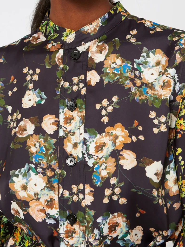 A1050-Flex-Dress-Hope-Sthlm-Floral-Print-Front-Close-Up-Fabric