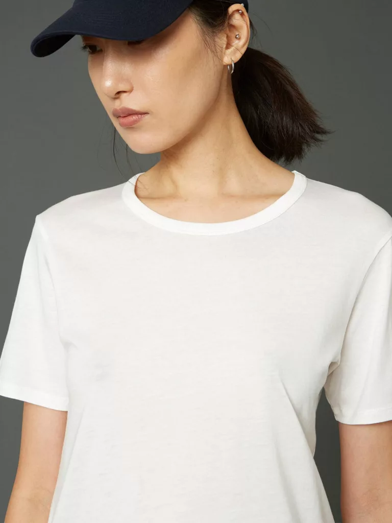 A1074-One-Edit-Tee-Hope-Sthlm-Off-White-Front-Side