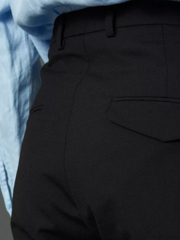 A1080-Krissy-Edit-Trouser-Hope-Sthlm-Black-Back-Close-Up-Fabric