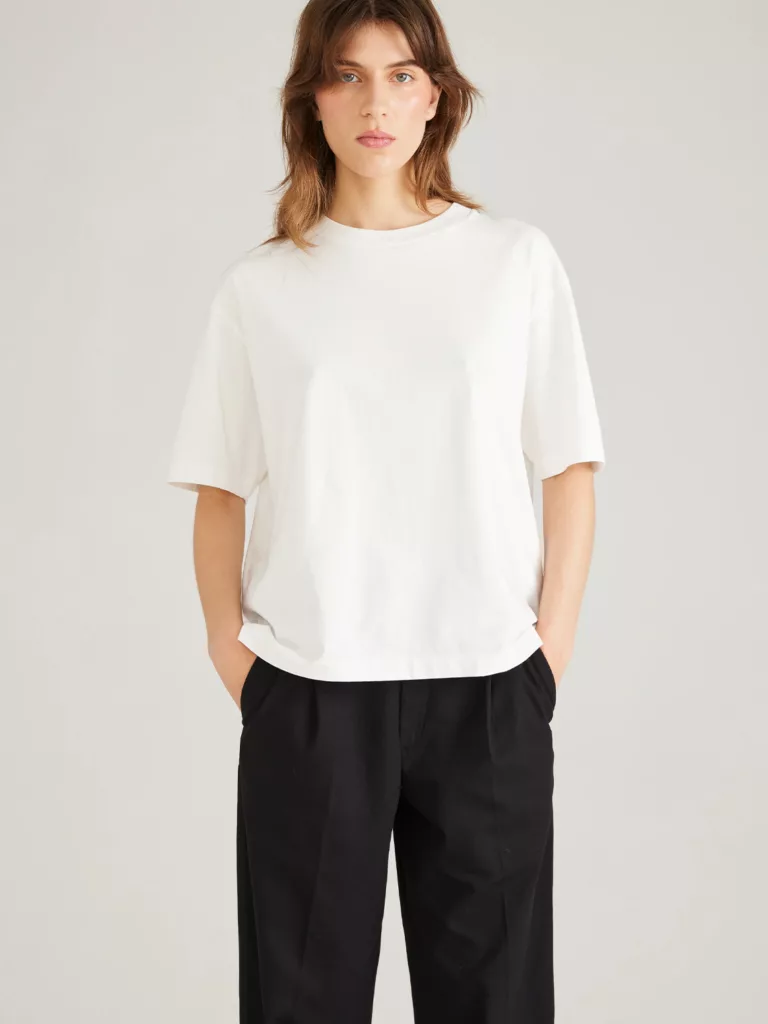 A1174-Go-Tee-Off-White-Hope-Front-2
