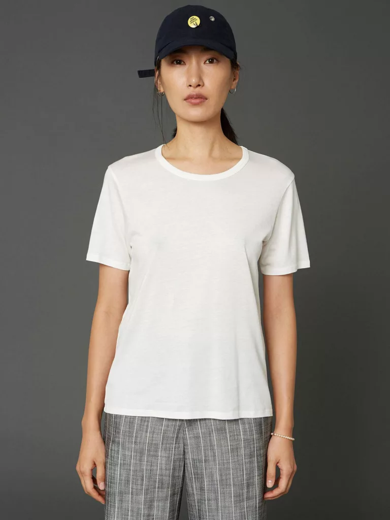 A1074-One-Edit-Tee-Hope-Sthlm-Off-White-Front-Half-Body