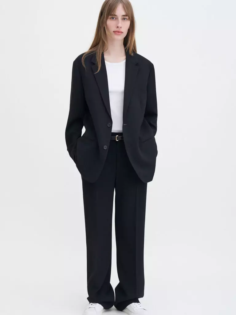 A1272-Relaxed-Blazer-FK-Black-Full-Body