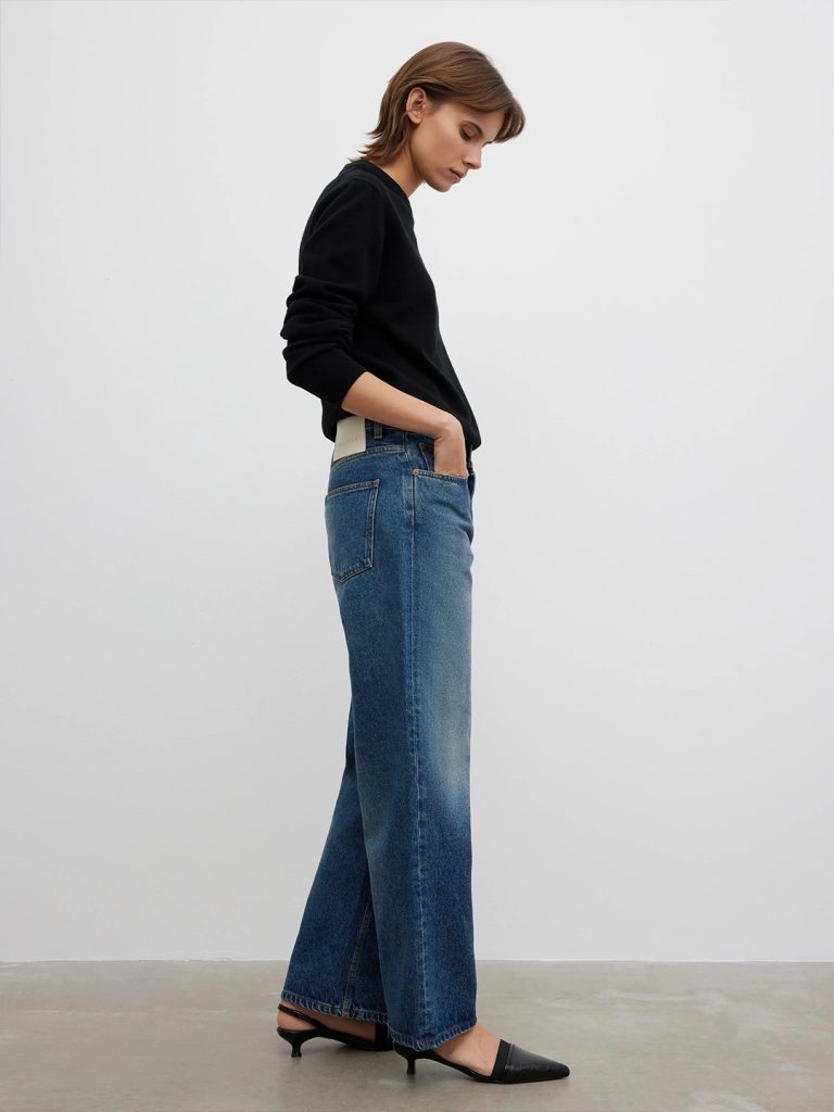 A1791-Cropped-Denim-House-of-Dagmar-White-Vintage-Blue-Side-Full-Body