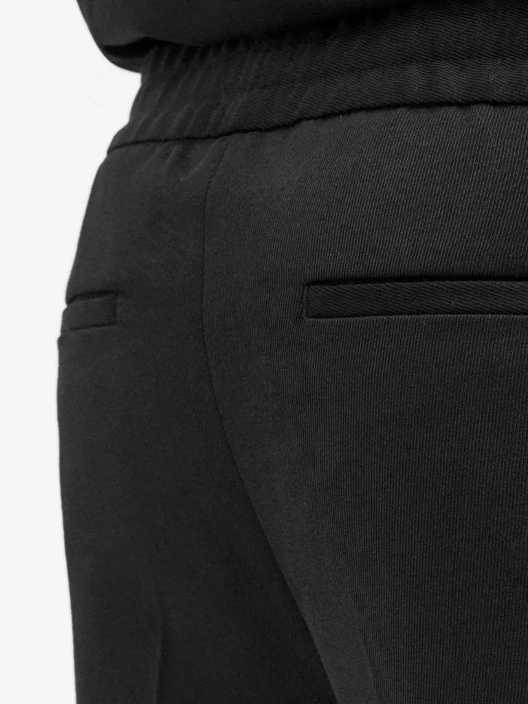 B1046-Terry-Gabardine-Cropped-Trouser-Filippa-K-Black-close-up-fabric