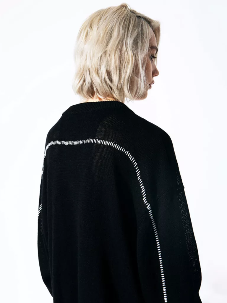 B1111-Sweater-18-Jacket-Blk-Dnm-Black-Back-Side