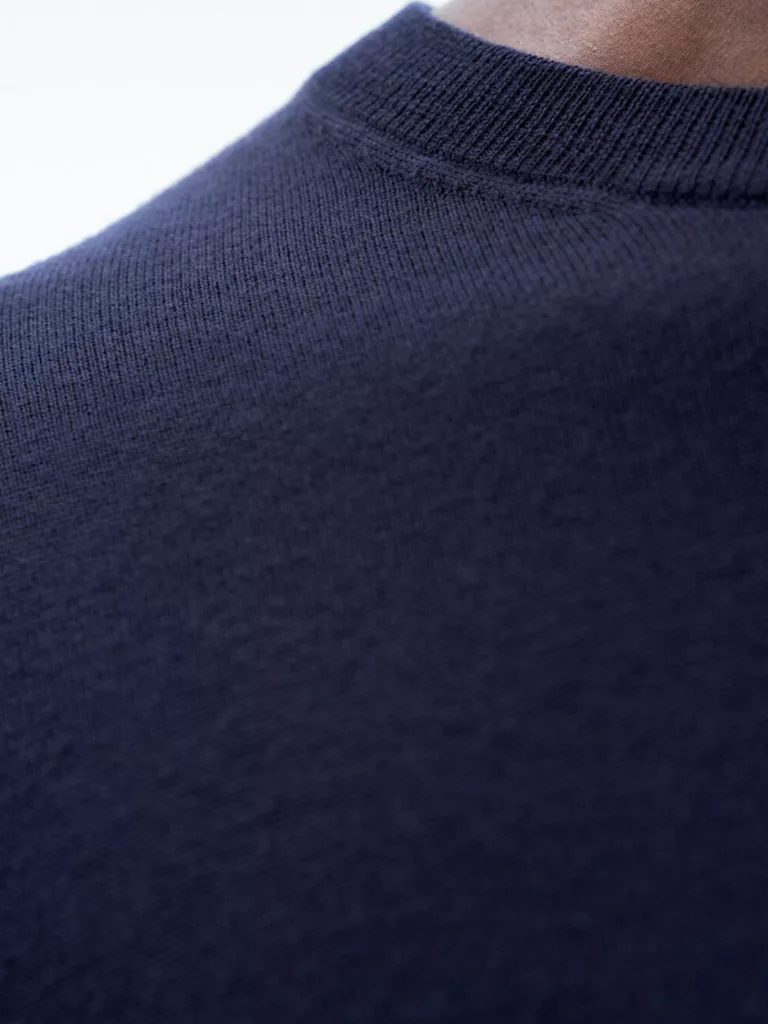 B1157-Cotton-Merino-Sweater-Filippa-K-Navy-Front-Close-Up