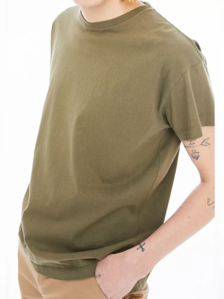 B1299-Nicolas-Tee-Whyred-Military-Green-Front