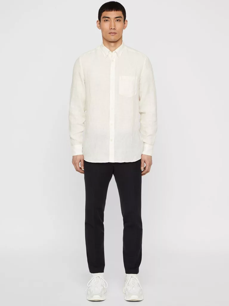 B1316-Daniel-Linen-Shirt-J-Lindeberg-Cloud-White-Front-Full-Body