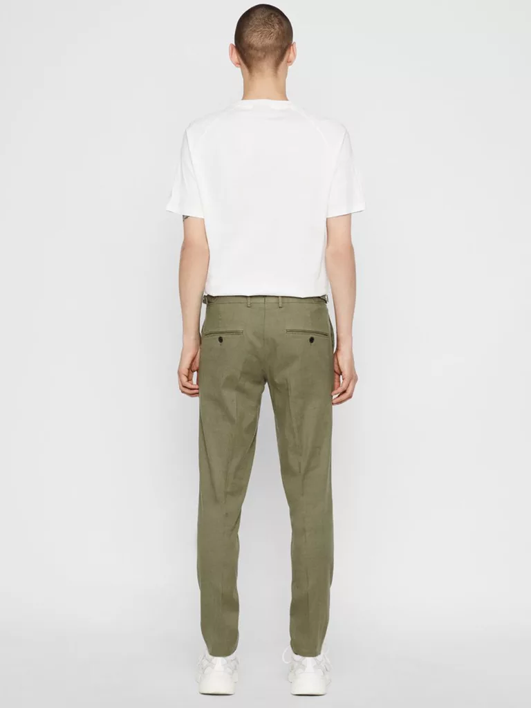 B1317-Grant-Cotton-Linen-Trouser-J-Lindeberg-Covert-Green-Back-Full-Body