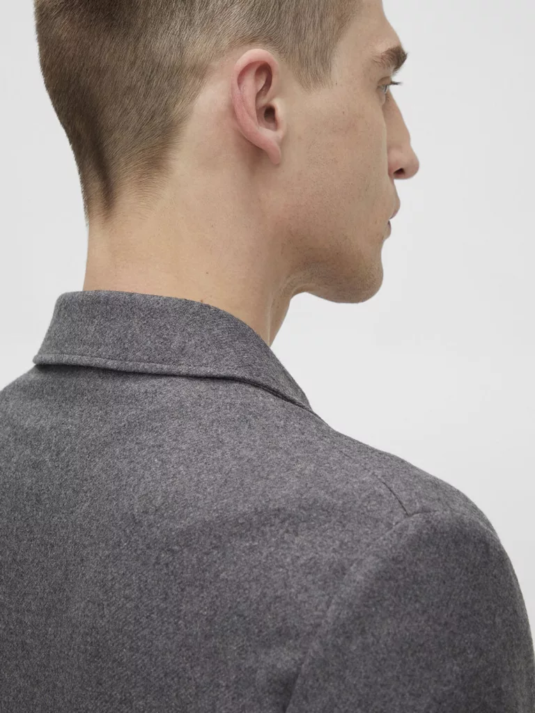 B1336-Luc-Woolen-Tailored-Overshirt-J-Lindeberg-Granite-Back-Close-Up-Collar