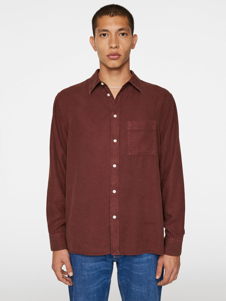 B1628-Reg-Struct-GMD-Tencel-Shirt-J-Lindeberg-Bitter-Chocolate-Front-F