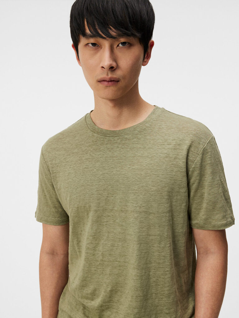 B1640-Coma-Linen-Tee-JL-Oil-Green-Front