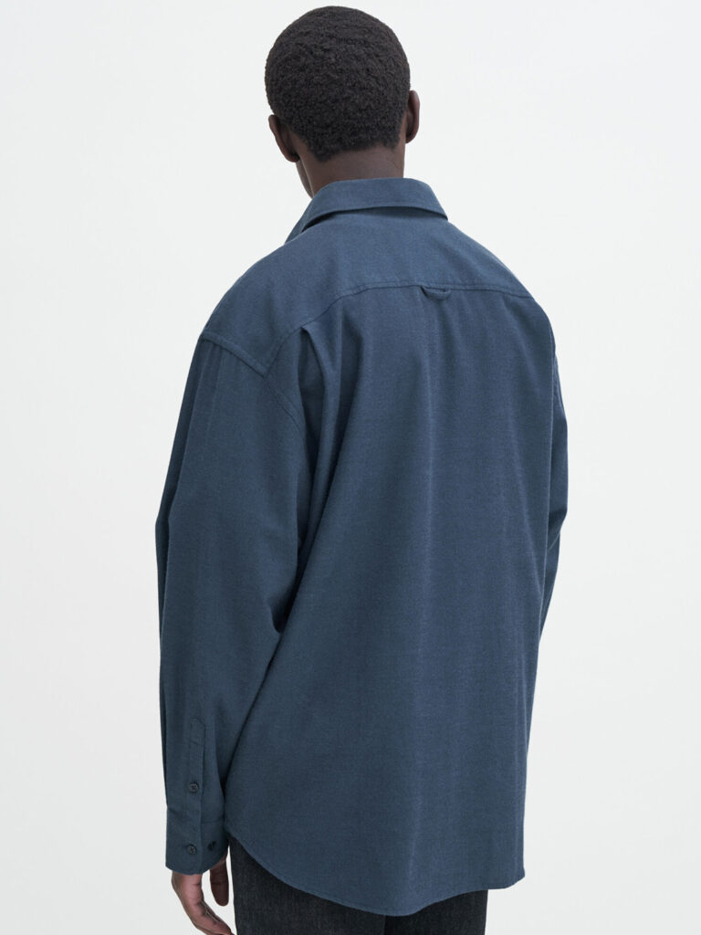 B1684-Relaxed-Cotton-Shirt-Filippa-K-Dawn-Blue-Back