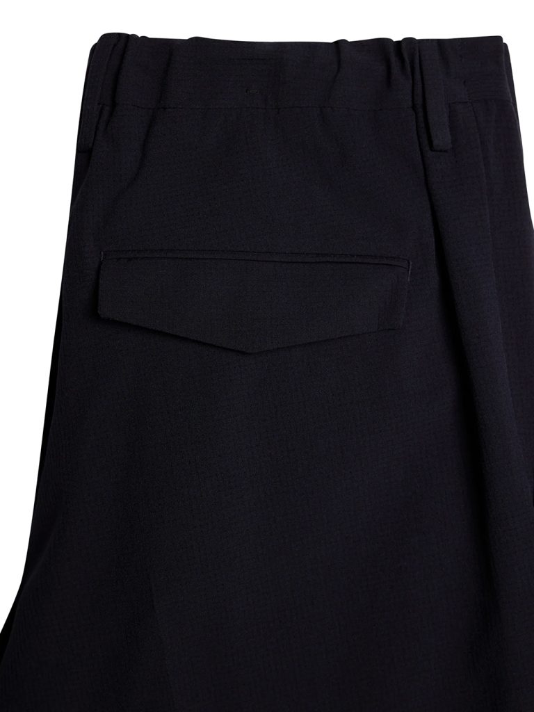 B1747-Jun-Oxy-Tech-Stretch-PantsJ-Lindeberg-JL-Navy-Back-Close-Up-Pocket