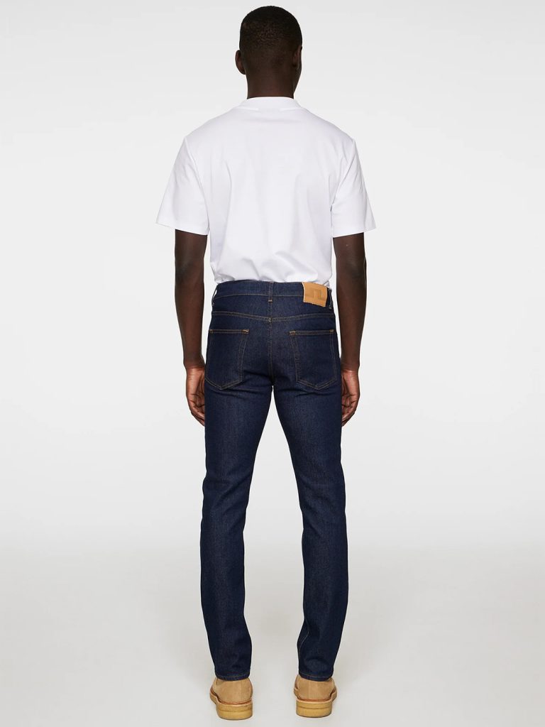 B1750-Jax-Rinsed-Slim-Jeans-J-Lindeberg-Rinsed-Blue-Back-Full-Body