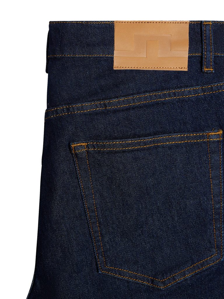 B1750-Jax-Rinsed-Slim-Jeans-J-Lindeberg-Rinsed-Blue-Back-Pocket