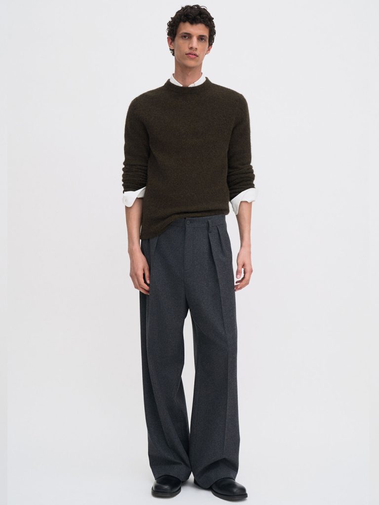 B1758-Yak-Sweater-Filippa-K-Dk-Khaki-Front-Full-Body