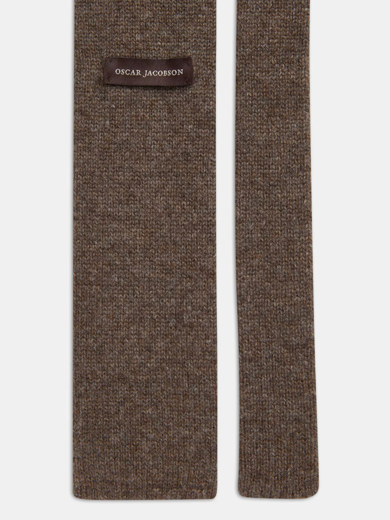 C0345-Knitted-Cashmere-Tie-Oscar-Jacobson-Pebble-Beige-Back-Flat-Lay