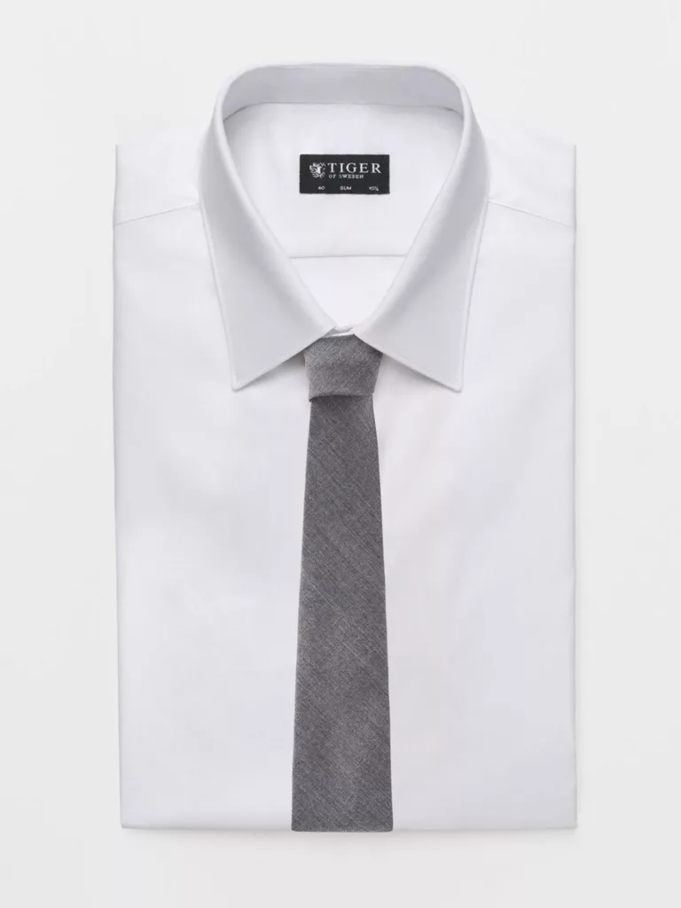 C1008-Till-Tie-Tiger-of-Sweden-Med-Grey-Melange-Tied-Shirt