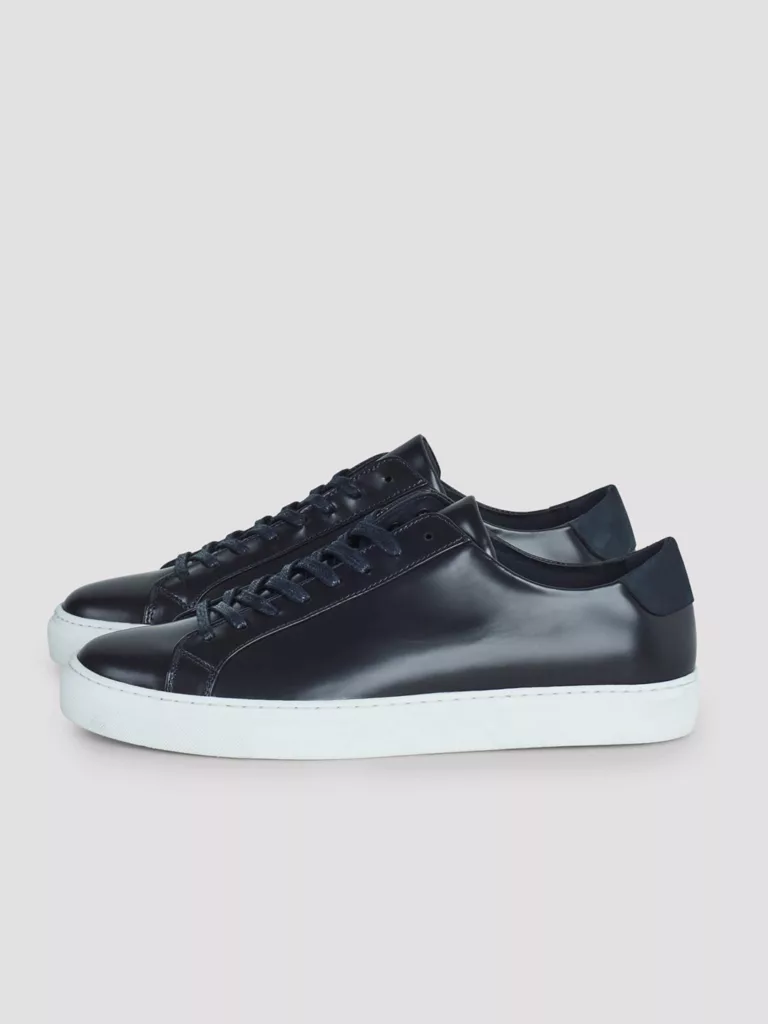 C1031-Morgan-Sneaker-Filippa-K-Navy-Side-Flat-Lay