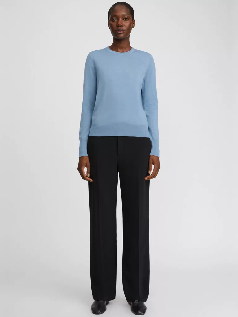 S0118-Merino-R-Neck-Sweater-Filippa-K-Faded-Blue-Front-Full-Body