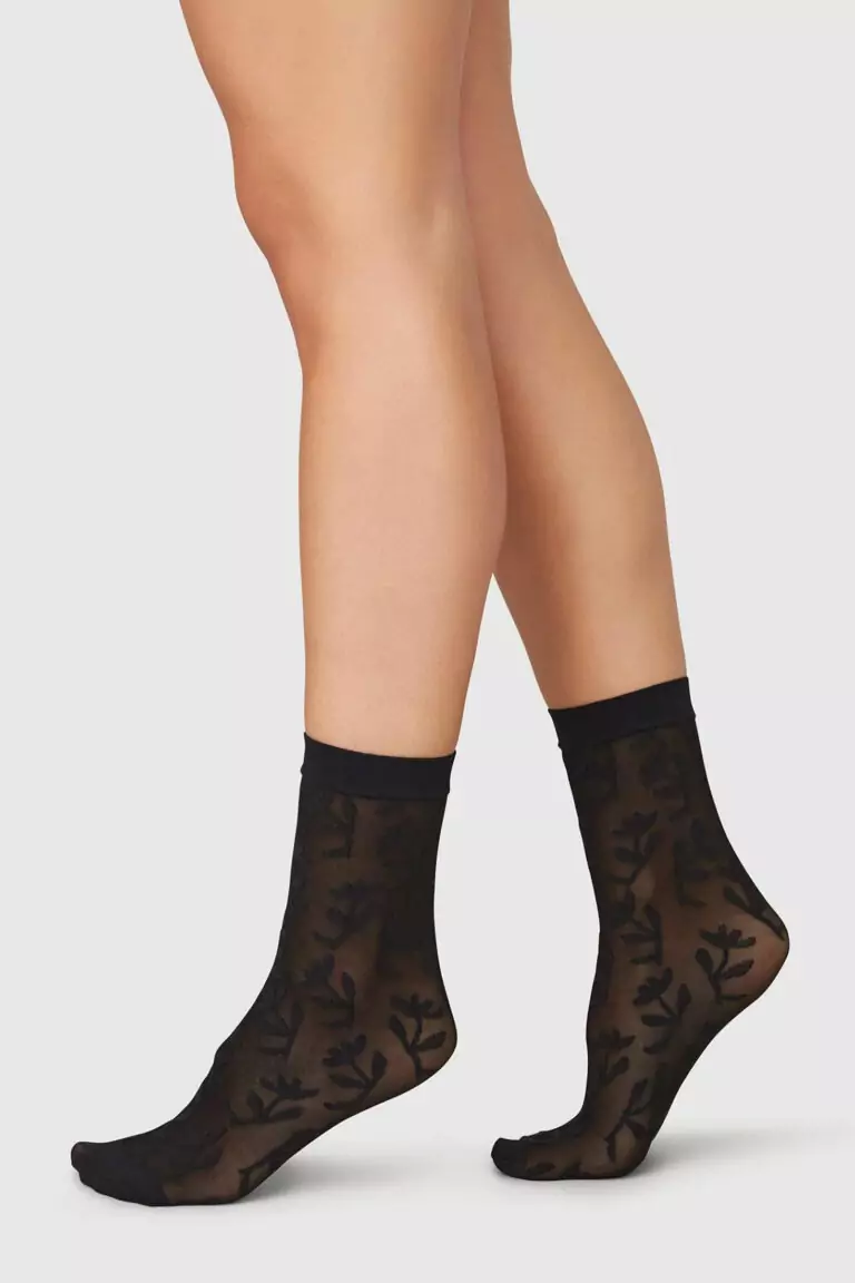 SS0017-Flora-Flower-Socks-SS-Black-Side